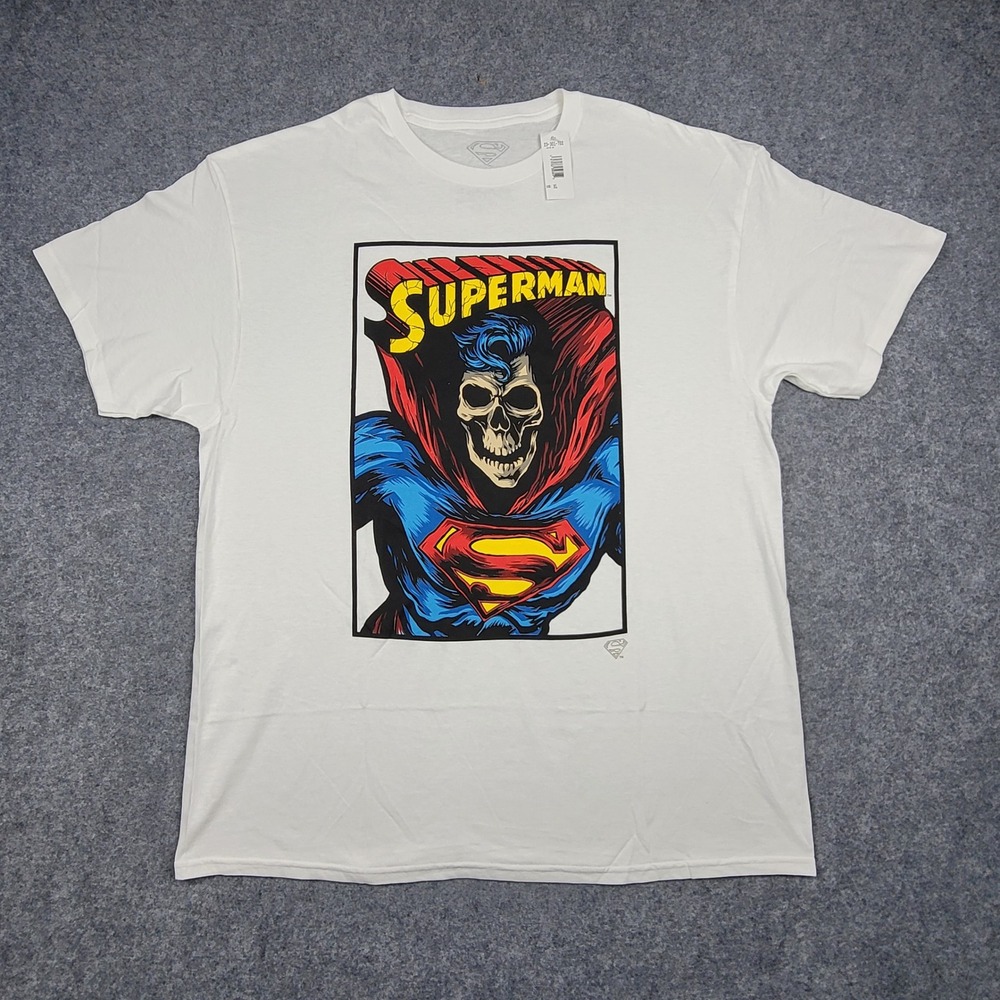 DC Comics Superman Skull Graphic T-Shirt White XL Mens Short Sleeve Crewneck Tee